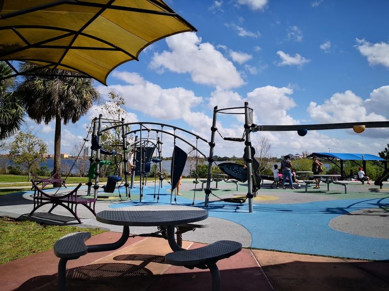Dr. P. Phillips Community Park (Orlando)
