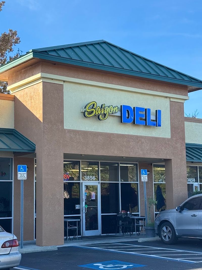 Saigon Deli – Tampa