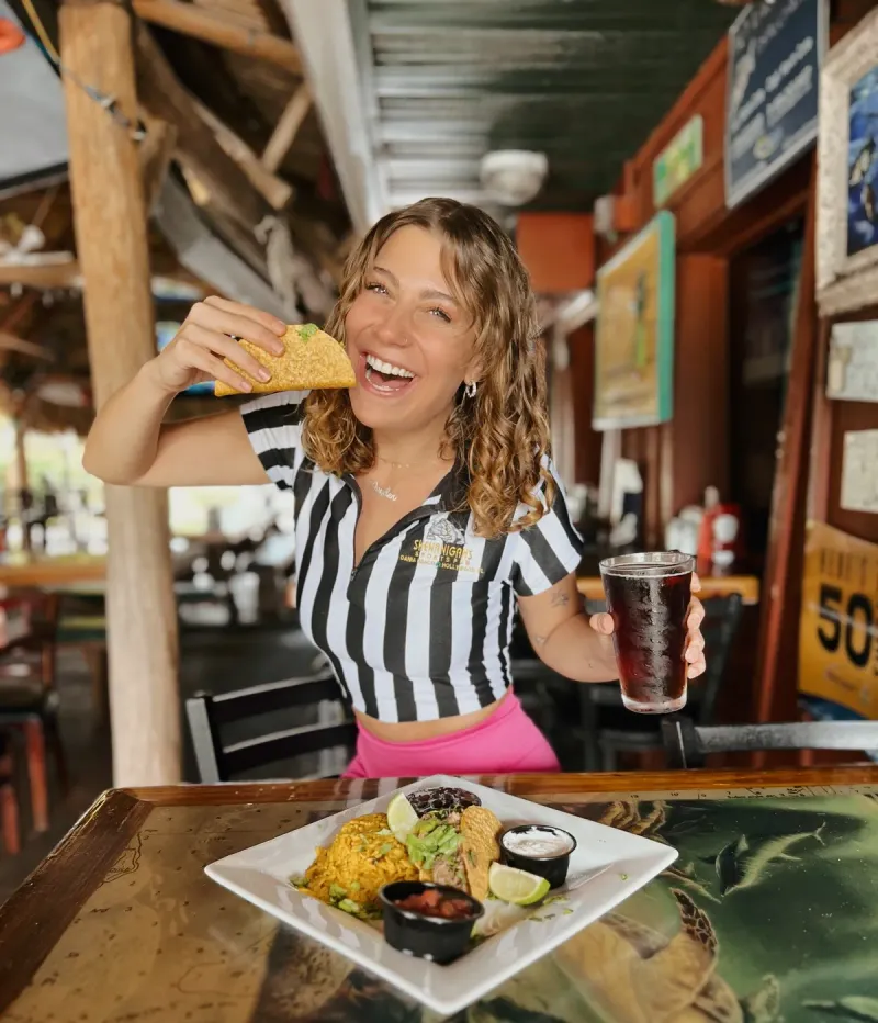 Late-Night Food Until 4 AM on Weekends