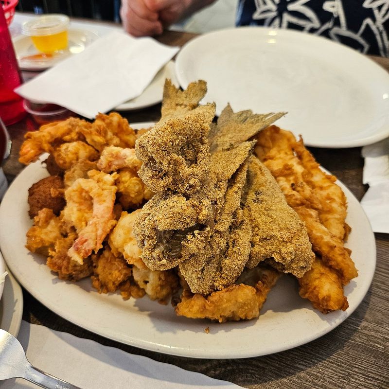 The Catfish Place (St. Cloud)