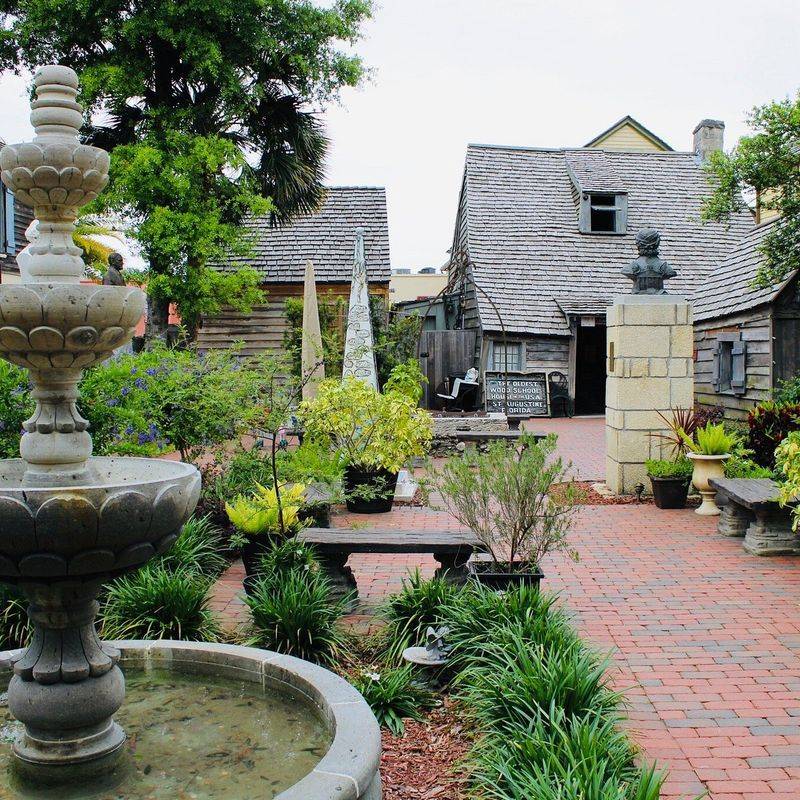 Old-Florida towns with slower, kid-friendly energy