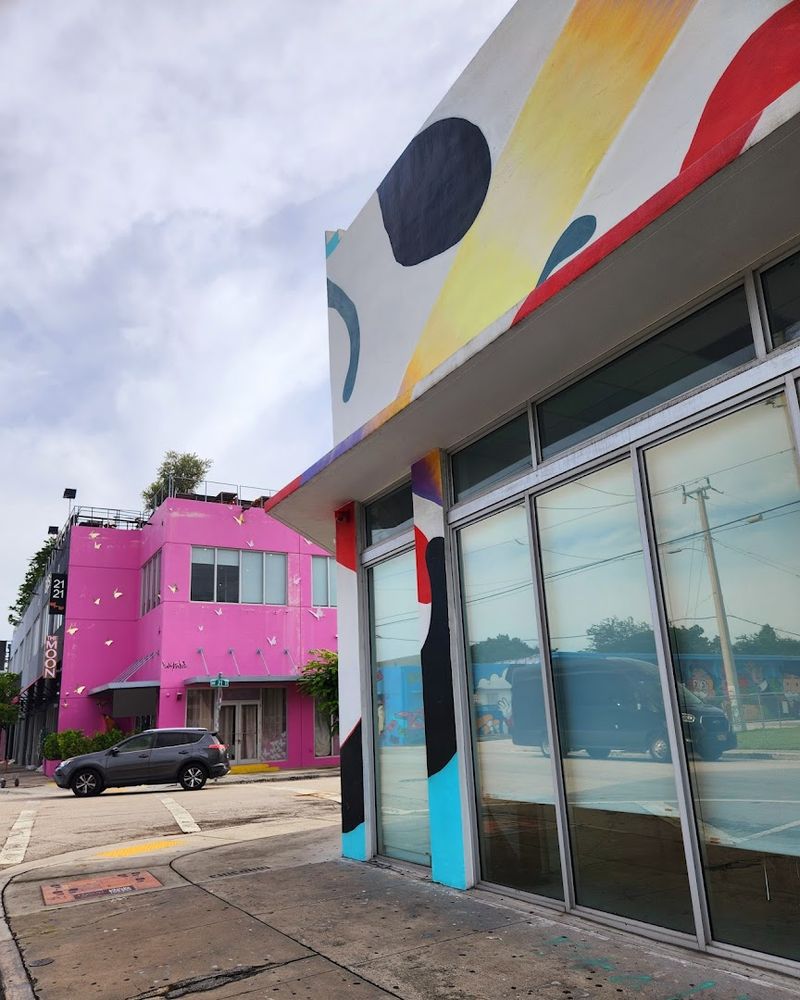 Wynwood Location with Personality and Parking