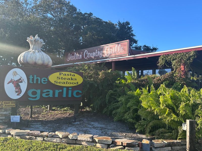 The Garlic (New Smyrna Beach)