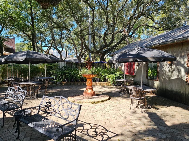 Dewey Destin's Harborside (Destin)