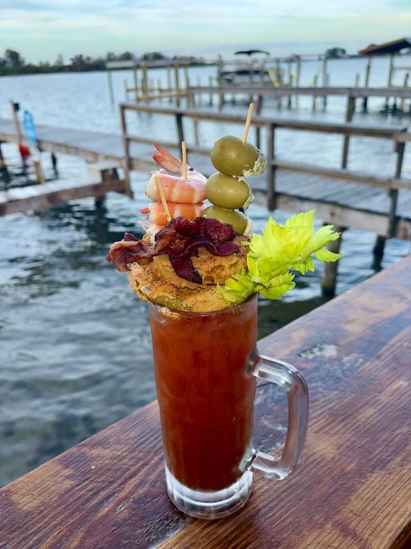 The Old Fish House Bar and Grill, Grant-Valkaria