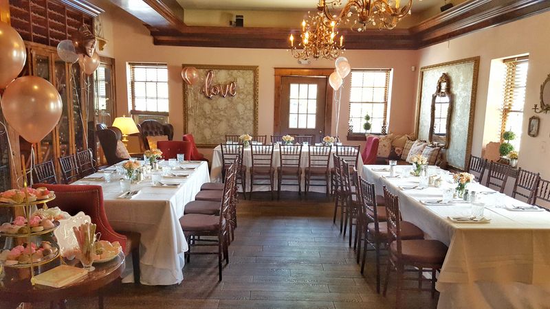 Cozy Historic Atmosphere That Feels Authentically British