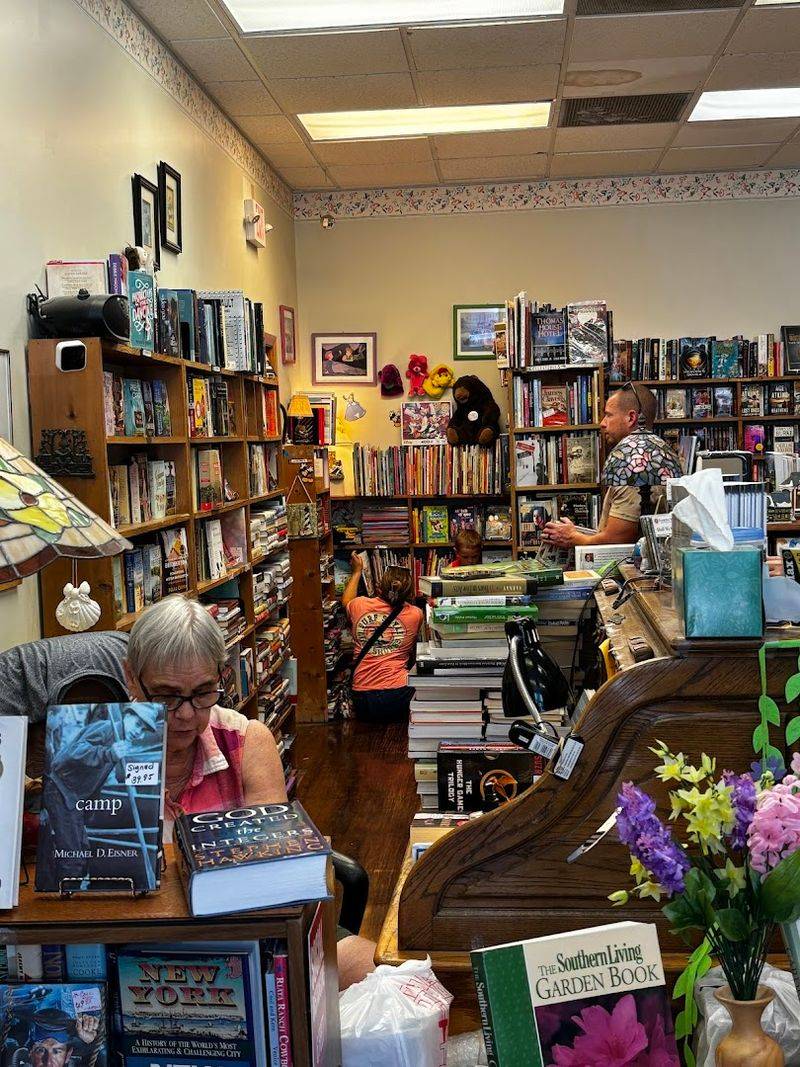 Second Read Books (St. Augustine)