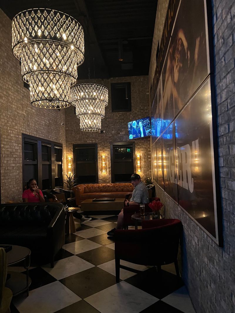 These 14 Florida Bars Are Hiding Behind Bookshelves, Secret Doors, and Ordinary Storefronts