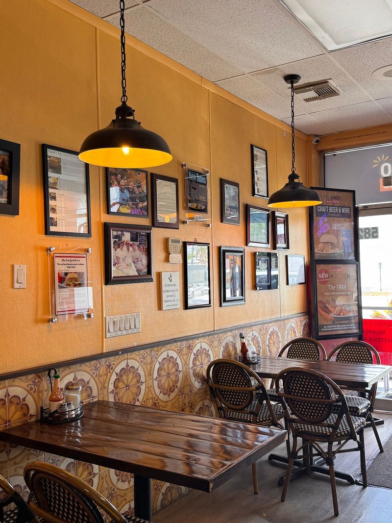 Counter Seating and No-Frills Atmosphere