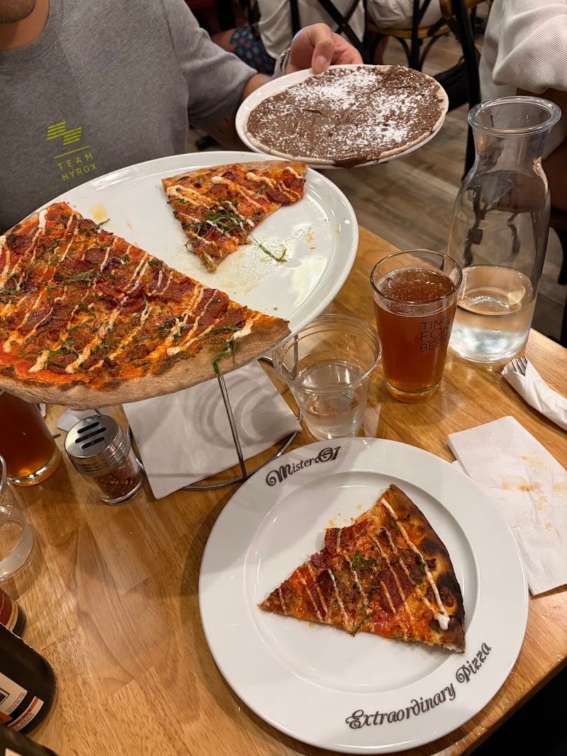 Mister O1 Extraordinary Pizza - Wynwood (Miami)