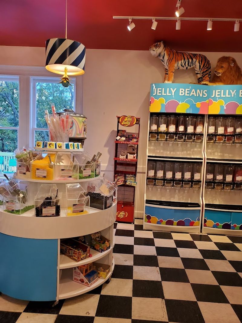 Factory Tours That Reveal Candy Secrets