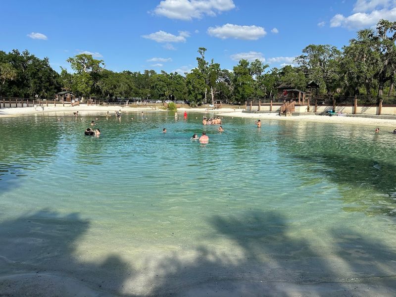 Family-Friendly Shallow Areas for Young Swimmers
