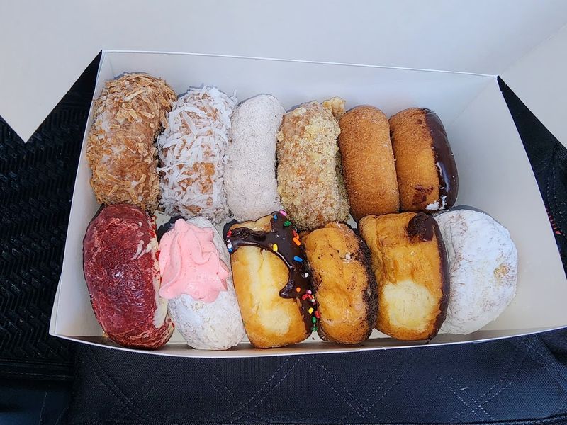 Donut Hole Bakery and Cafe (Destin)