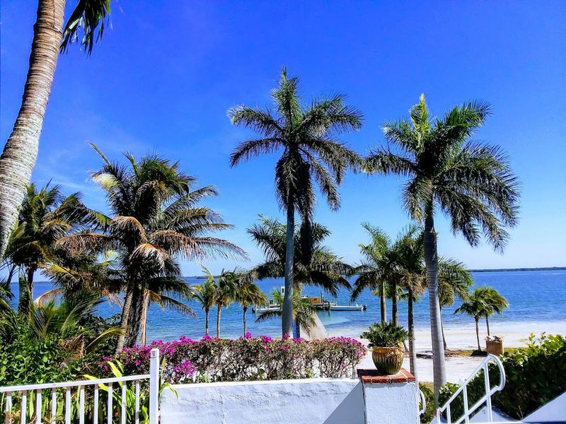 Collier Inn Restaurant Serves Unforgettable Waterfront Meals