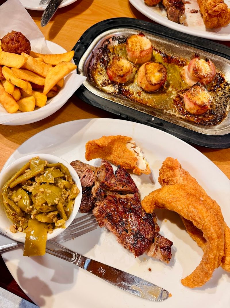 Catfish Country Restaurant (Bartow)