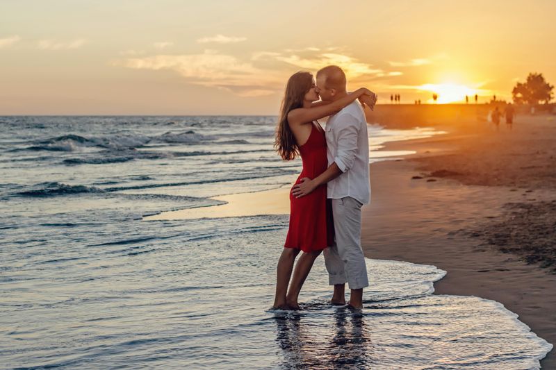 15 Habits That Will Keep the Spark Alive in Your Relationship