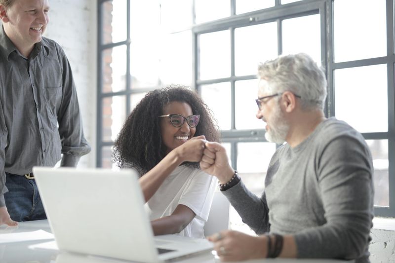 10 Old-School Norms Boomers Love That Gen Z Finds Completely Useless