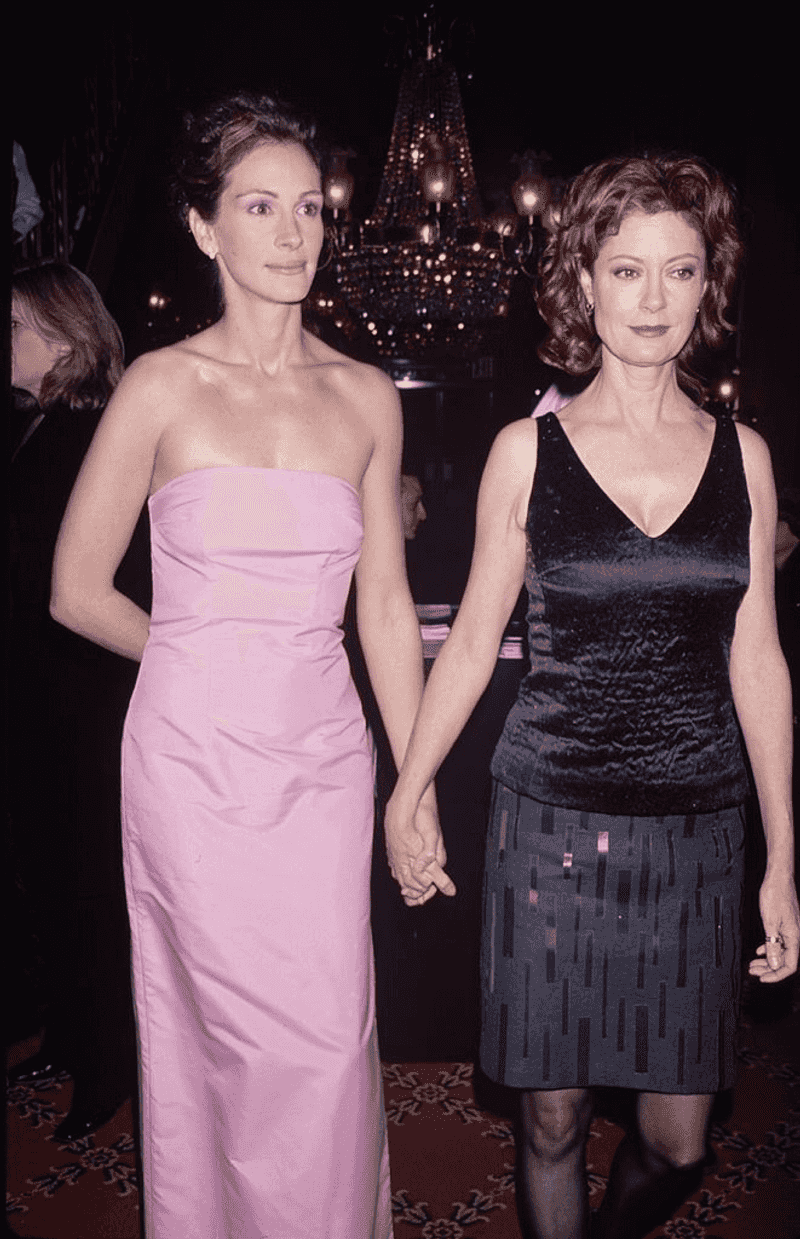 Susan Sarandon and Julia Roberts