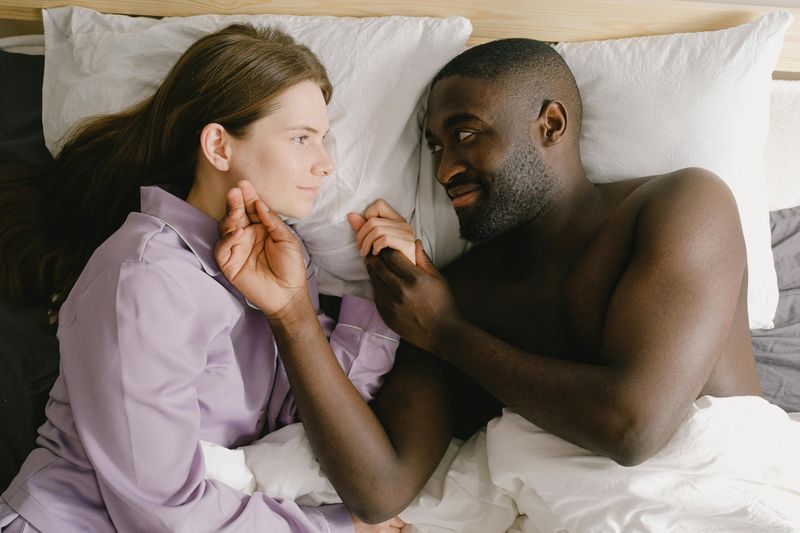 Bedroom Confidence That Focuses on Connection