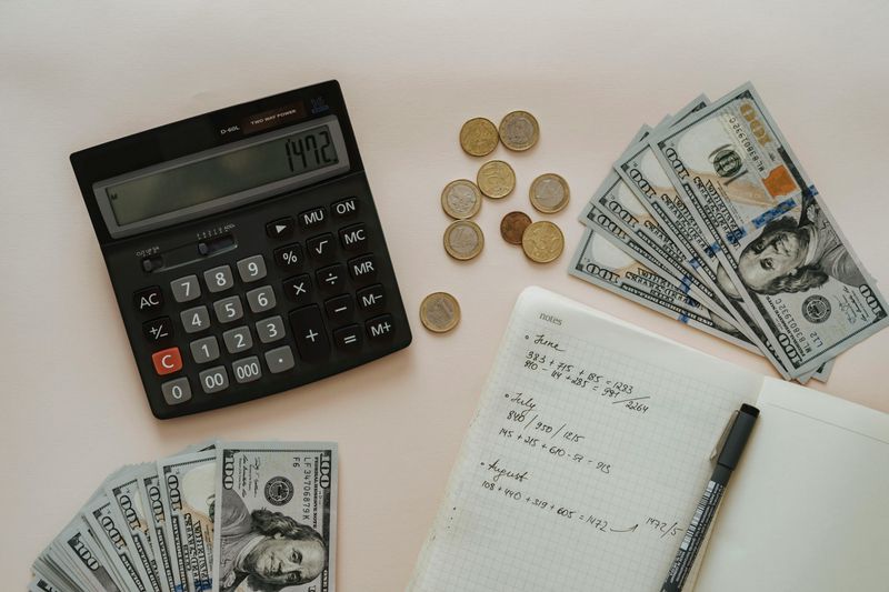 Tracking Daily Expenses