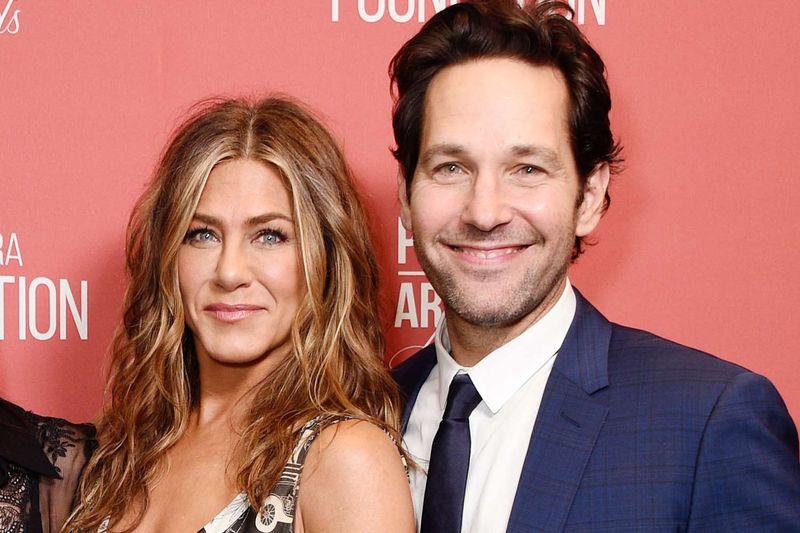 Jennifer Aniston and Paul Rudd