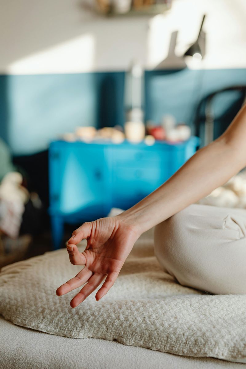 Five-Finger Gratitude Touch