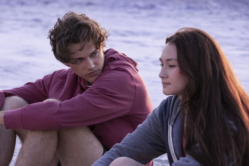 10 Relationship Tropes Women Are Tired Of Seeing on TV