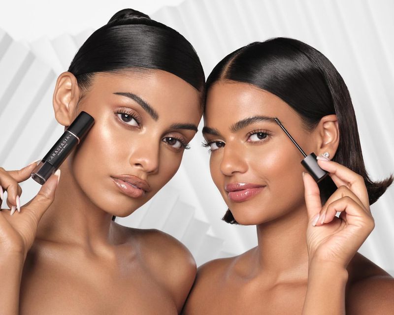 Tinted Brow Gel Magic