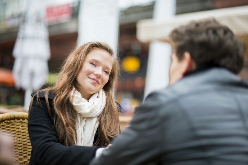 10 Reasons You Stay in Conversations You Don't Enjoy