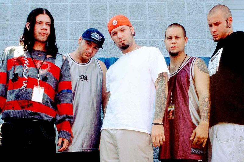 Limp Bizkit – “Eat You Alive” (2003 comeback flop)
