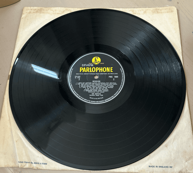 “Love Me Do” / “My Bonnie” or early Beatles Decca stock copies / EMI Parlophone promos