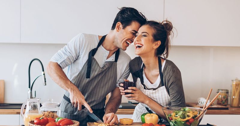 15 Date Ideas That Are Fun Without the High Price Tag