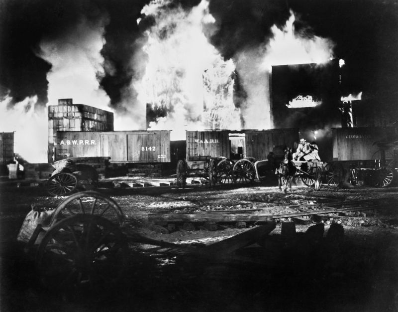 The Burning of Atlanta – Gone with the Wind (1939)
