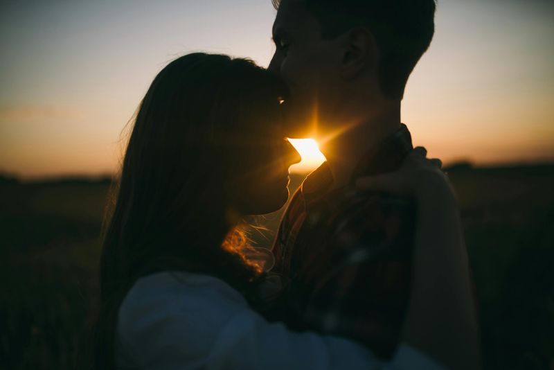You're Still Emotionally Attached to Your Ex