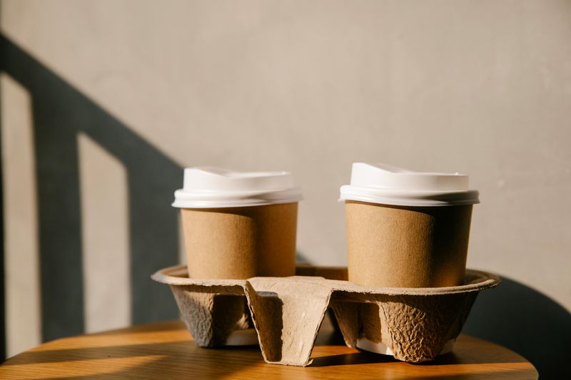Coffee Cups (Paper with Plastic Lining)