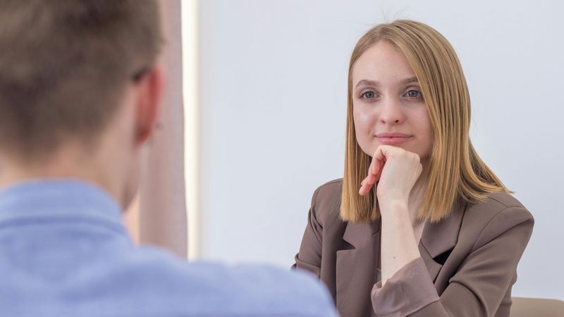 12 Things People Notice About You Within Seconds