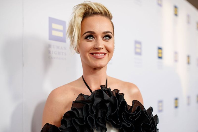 “Dark Horse” – Katy Perry