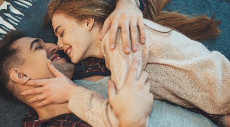 12 Unexpected Things That Make People Fall in Love