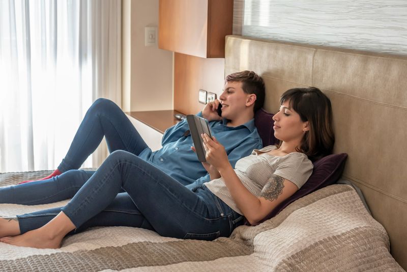 Silence Doesn't Feel Awkward