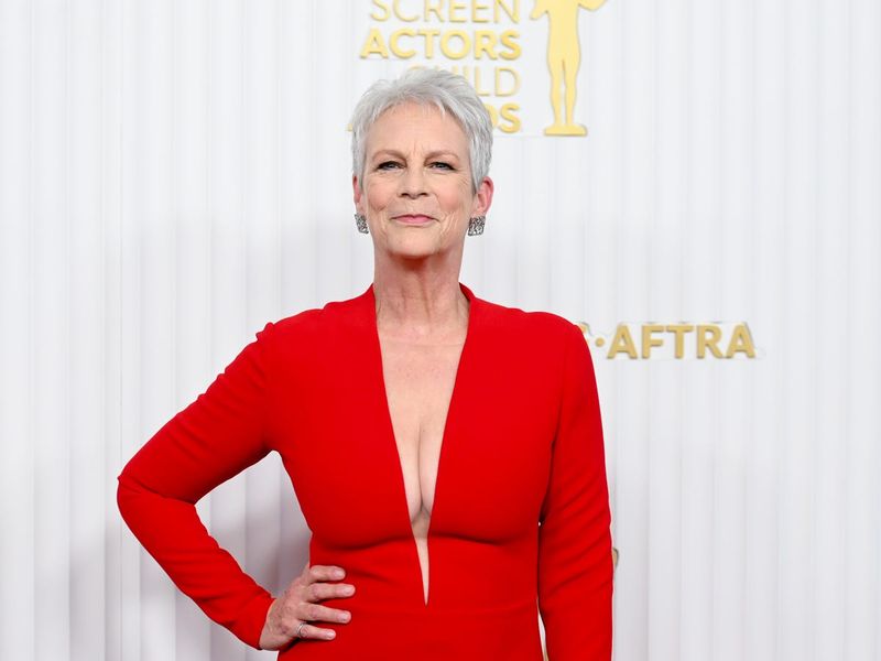 13 Times Women Over 60 Owned the Red Carpet Better Than the 20-Somethings