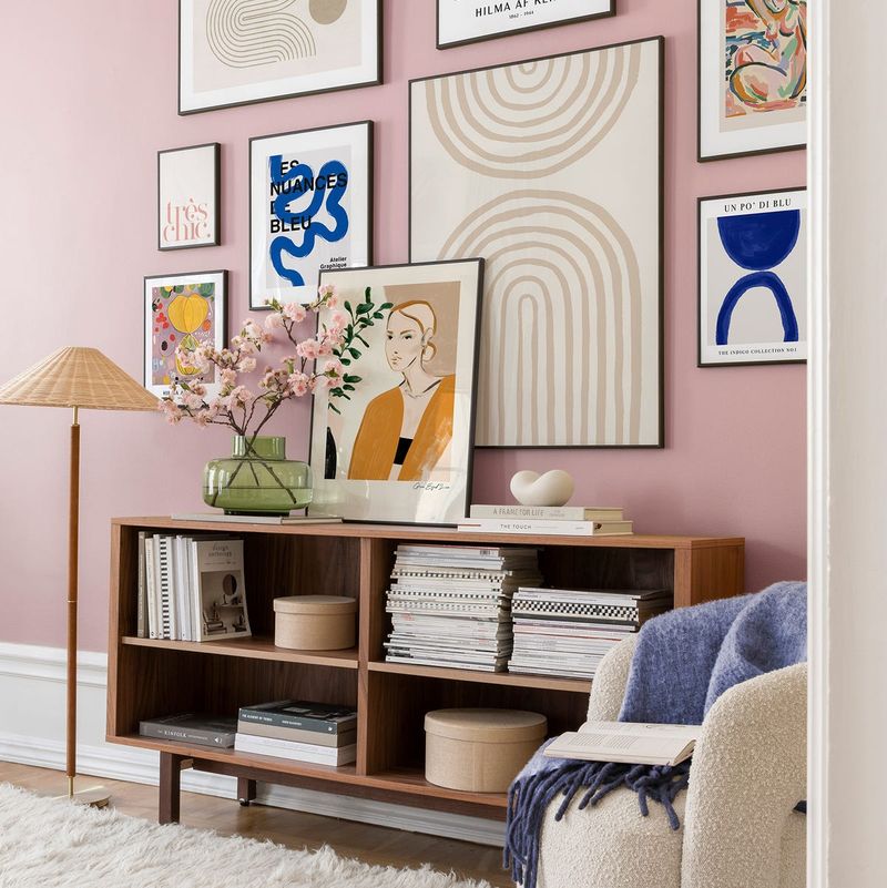 Create an Easy-Change Gallery Wall