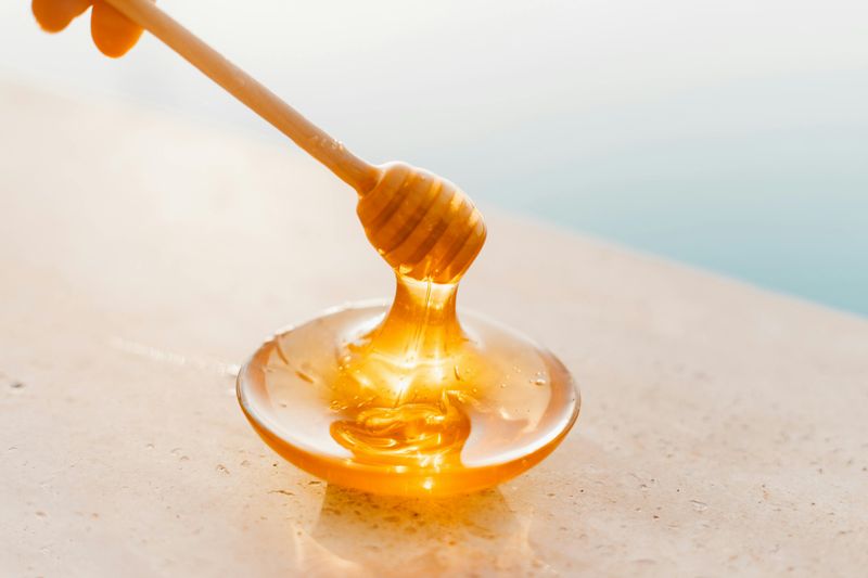 Brighten Skin with Lemon and Honey