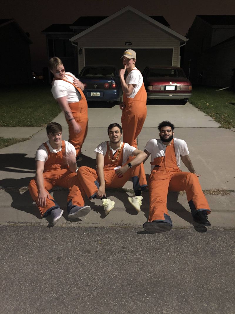 Inmates / Prisoners