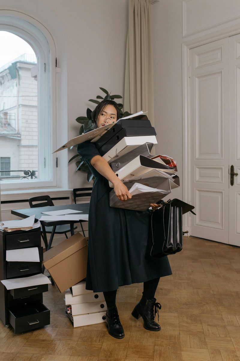 Living With Visual Clutter