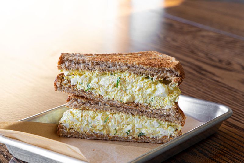 Mayonnaise Sandwiches