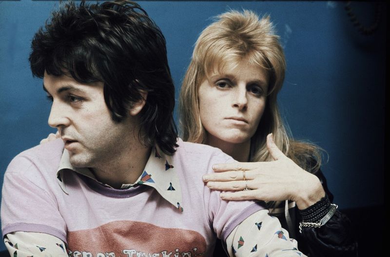 “Jet” – Paul McCartney & Wings (1973)