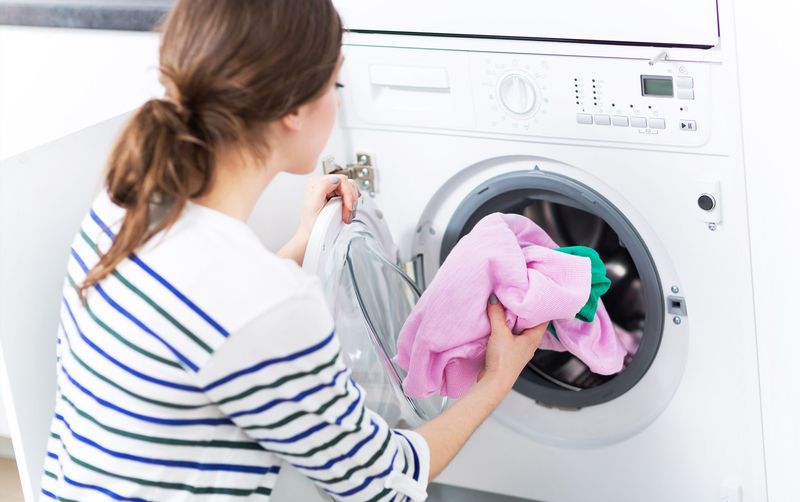 Wash Clothes in Cold Water