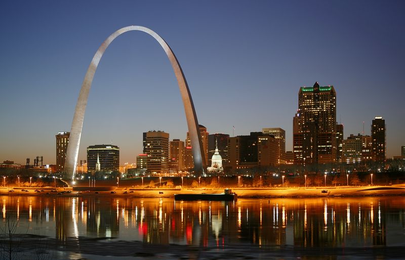 St. Louis' Gateway to Savings