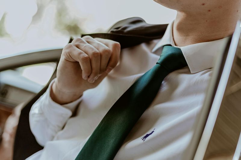 Formal Dress Codes With No Client Contact