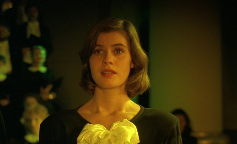 The Double Life of Veronique (1991)